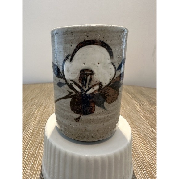 Japanese Yunomi Green Tea Cup - Gray With White Flower Blue And Brown Foliage - Picture 1 of 7